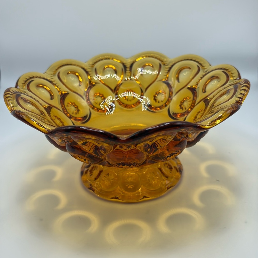 L.E Smith amber glass moon and stars pedestal bowl scalloped edge